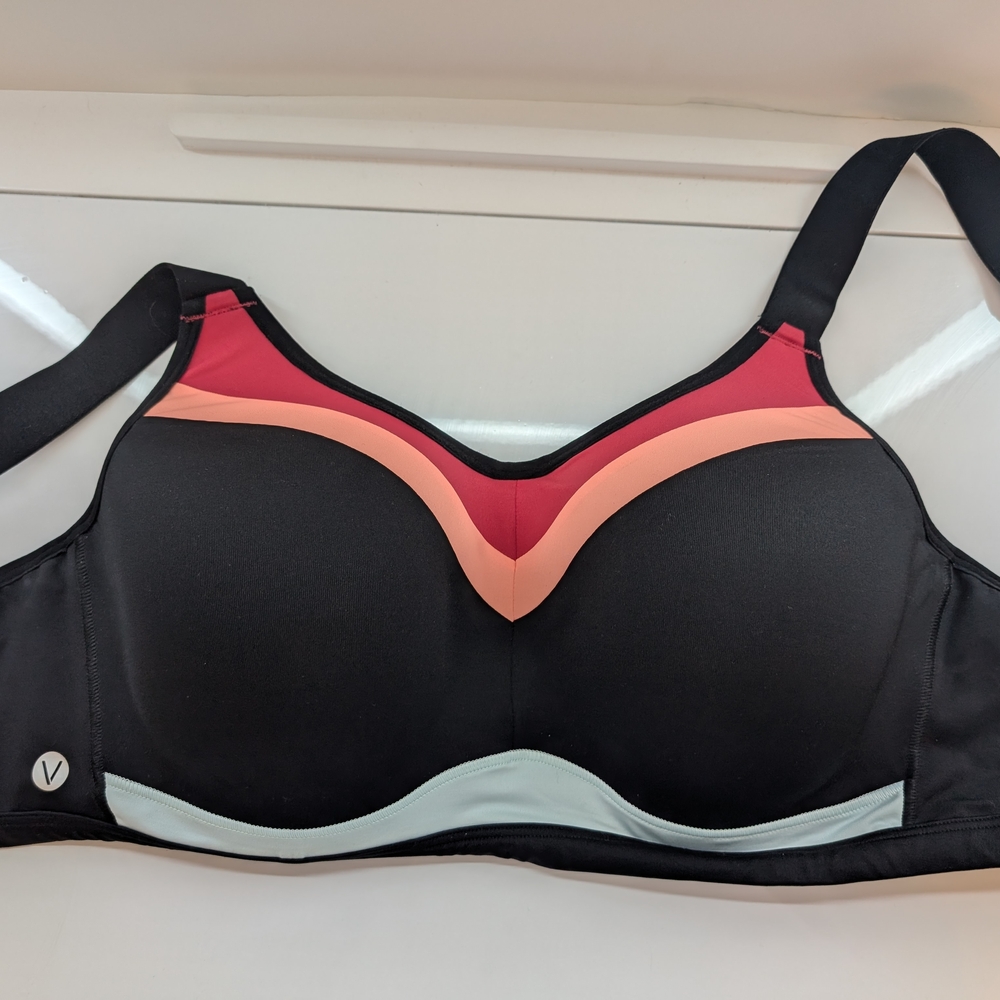 Cacique by LANE BRYANT Sports Bra Size 38DDD
